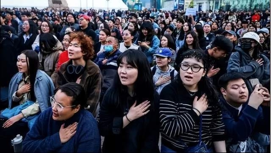 2025香港正版挂牌二四六香港资料期期准,广发证券：地产销售平稳,动态词语解释落实_定制版V10.69