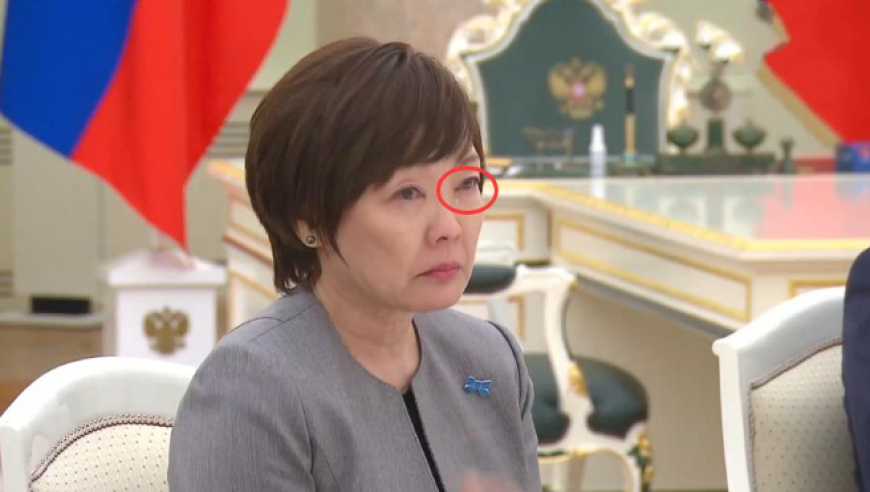 2025澳门天天好彩大全,越狱的鹈鹕被饲养员擒拿住嘴巴抓回,最新热门解答落实_交互版V15.77